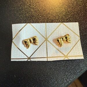 Gold Bow Earrings